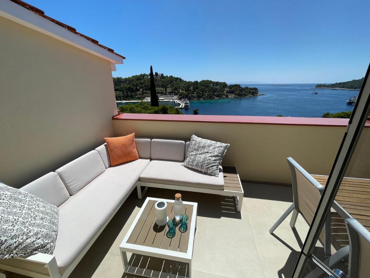 Villa Lemony Maslinica Esterno foto